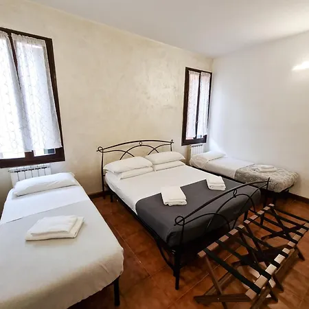 Rialto House * Venedig