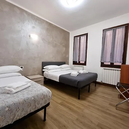 דירה Rialto House