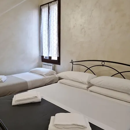 Апартаменты Rialto House *
